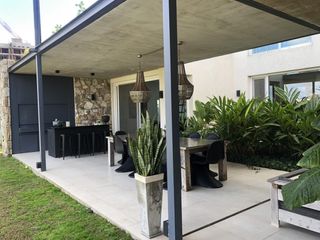 Foto 17 de NORDELTA - EL GOLF - Importante casa en venta