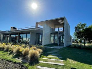 Foto 25 de Las Piedras | Venta | Muy interesante PB en esquina de 3 dormitorios con jardín y parrilla
