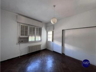 Foto 14 de VENTA- CASA ESQUINA 4 DORMITORIOS- COFICO