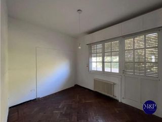 Foto 12 de VENTA- CASA ESQUINA 4 DORMITORIOS- COFICO