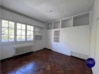 Foto 13 de VENTA- CASA ESQUINA 4 DORMITORIOS- COFICO