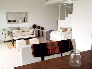 Foto 4 de QBay Golf | Venta| Impresionante 4 dorm. y dependencia con vista al lago central
