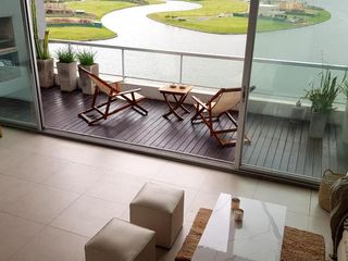 Foto 6 de QBay Golf | Venta| Impresionante 4 dorm. y dependencia con vista al lago central