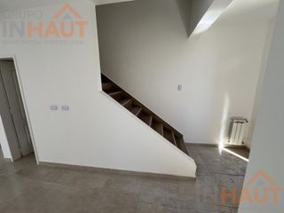 Foto 4 de Duplex de dos dormitorios en barrio perticone