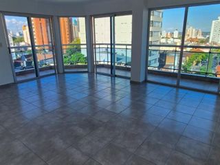 Foto 1 de PRECIOSO DPTO 2 DORMITORIOS EN ALQUILER EN EL CENTRO DE LA CIUDAD, CON VISTA AL RÍO.-