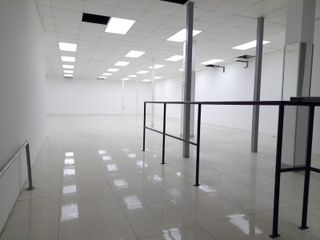 Foto 4 de Local Comercial en Alquiler Isla Trinitaria SanS