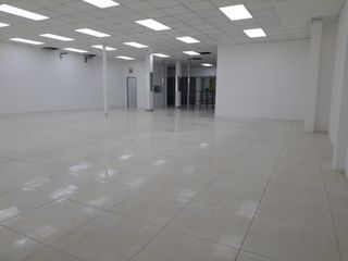 Foto 12 de Local Comercial en Alquiler Isla Trinitaria SanS