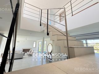Foto 24 de Casa en Venta 7 ambientes al Agua - Puertos Barrio Muelles