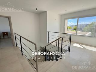 Foto 26 de Casa en Venta 7 ambientes al Agua - Puertos Barrio Muelles