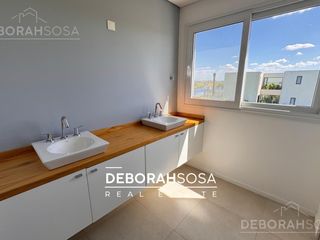 Foto 32 de Casa en Venta 7 ambientes al Agua - Puertos Barrio Muelles