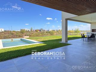 Foto 4 de Casa en Venta 7 ambientes al Agua - Puertos Barrio Muelles