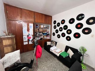 Foto 19 de !!VDO. EXC. CASA 3 DORM. C / COCHERA Y PATIO APTO CREDITO!!