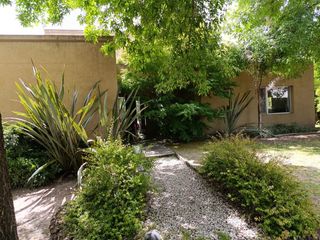Foto 2 de Casa en  Venta Barrio El Lucero