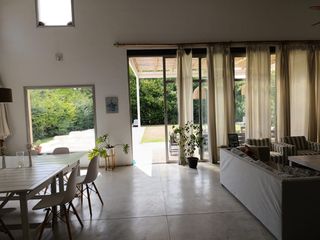 Foto 8 de Casa en  Venta Barrio El Lucero