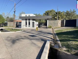 Foto 1 de Venta Terreno barrio privado Luján