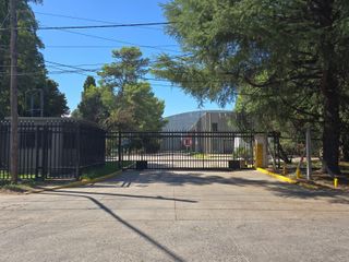 Foto 1 de Depósito en  ALQUILER   Parque Industrial Pilar - Calle 15