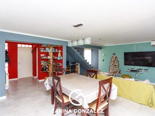 Foto 8 de Venta Casa 2 dormitorios con pileta Neuquén Capital