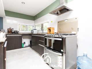 Foto 11 de Venta Casa 2 dormitorios con pileta Neuquén Capital