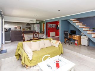 Foto 5 de Venta Casa 2 dormitorios con pileta Neuquén Capital