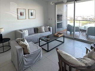 Foto 5 de Alquiler Departamento 2 Amb al Lago en Islas del Golf, Nordelta