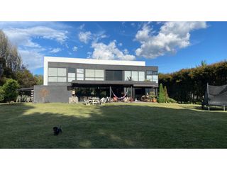 Foto 1 de 7989140 Arriendo Casa amoblada en el Retiro Antioquia