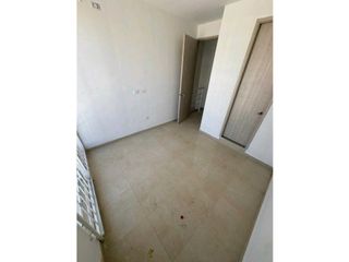 Foto 5 de SE ARRIENDA CASA NUEVA URB SENDEROS DE SEVILLA
