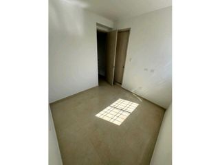 Foto 9 de SE ARRIENDA CASA NUEVA URB SENDEROS DE SEVILLA
