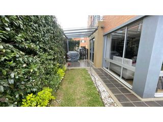 Foto 14 de Amplia casa para venta en Cajicá con zona verde privada.