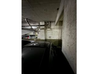 Foto 4 de VENTA COCHERA FIJA CUBIERTA POR RAMPA LA PERLA