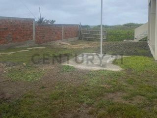 Foto 17 de SE VENDE CASA VISTA AL MAR EN 
