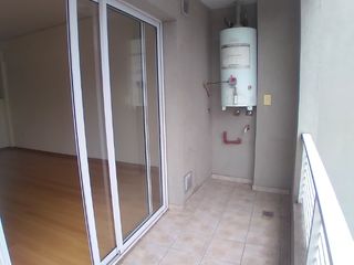 Foto 12 de Departamento en alquiler en Lanus Oeste