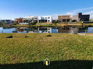 Foto 11 de TERRENO, VENTA, PUERTOS, BARRIO RIBERAS, LOTE AL 100, A LA LAGUNA
