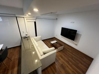 Foto 6 de Flat en Cesar Vallejo y Arenales Altura Tip top