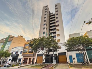 Foto 16 de Cerca de Av. Brasil y Centros Comerciales | 3 Dormitorios   Cuarto de Servicio | NO MASCOTAS