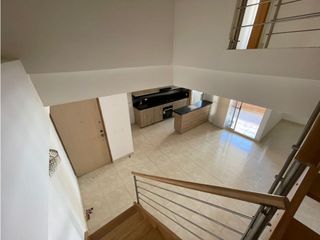 Foto 17 de Venta de apartamento dúplex e Niquia