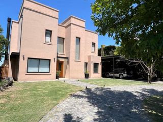 Foto 2 de Venta Casa a La Laguna en San Benito Villanueva Tigre