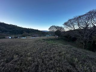 Foto 4 de Terreno en venta  1.700 M2 en La Reserva, San Lorenzo