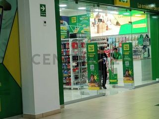 Foto 1 de VENTA DE LOCAL COMERCIAL EN C.C. GAMA