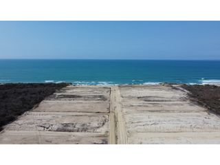 Foto 6 de En venta lotes de terreno Proyecto San Jose Beach  frente al mar.
