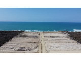 Foto 14 de En venta lotes de terreno Proyecto San Jose Beach  frente al mar.