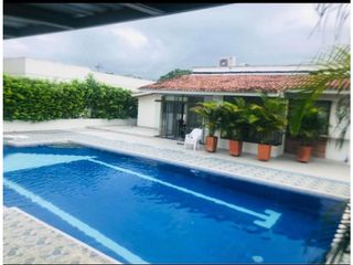 Foto 1 de Vendo Casa en Vía Melgar