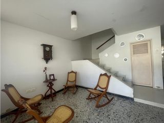 Foto 5 de SE VENDE AMPLIA CASA FAMILIAR EN EL SECTOR PORVENIR, SANTA MARTA