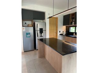 Foto 12 de CASA  MINIMALISTA BARRIO PRIVADO PIONEROS en ALQUILER