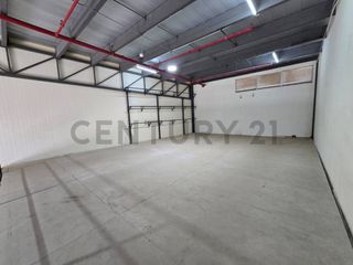 Foto 7 de Alquiler de Bodega en Almax 3, vía a Samborondón