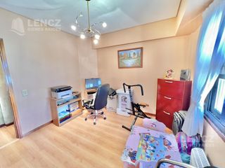 Foto 32 de Venta Departaento Semipiso 6 Ambientes con doble cochera, Plaza Conesa, Pileta- Quilmes