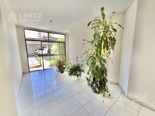 Foto 7 de Venta Departaento Semipiso 6 Ambientes con doble cochera, Plaza Conesa, Pileta- Quilmes