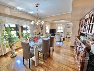 Foto 8 de Venta Departaento Semipiso 6 Ambientes con doble cochera, Plaza Conesa, Pileta- Quilmes