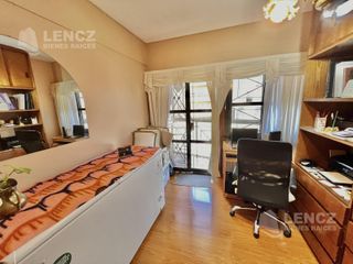 Foto 9 de Venta Departaento Semipiso 6 Ambientes con doble cochera, Plaza Conesa, Pileta- Quilmes