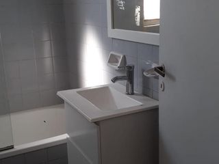 Foto 13 de Departamento de 2 ambientes. Excelente luminosidad. Apto Profesional