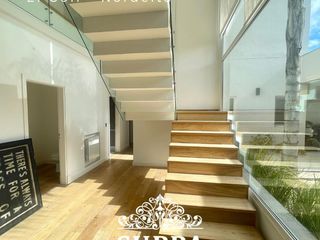 Foto 4 de Casa en venta - El Golf Nordelta